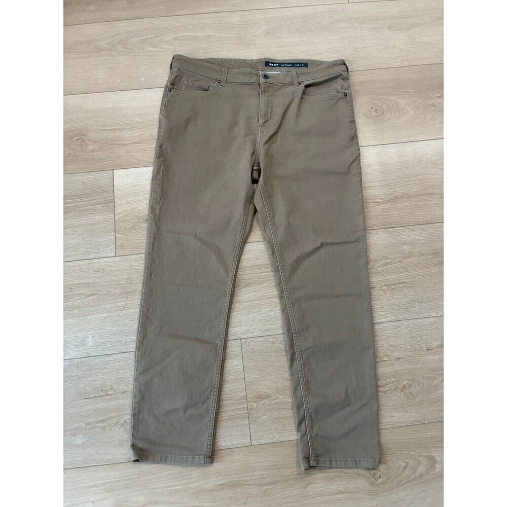 DKNY Men's Slim Straight Fit Chino Pants Khaki Tan W38 L30 Casual Dress